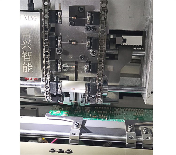 國(guó)產(chǎn)插件機(jī)設(shè)備的優(yōu)勢(shì)與挑戰(zhàn)(圖1)