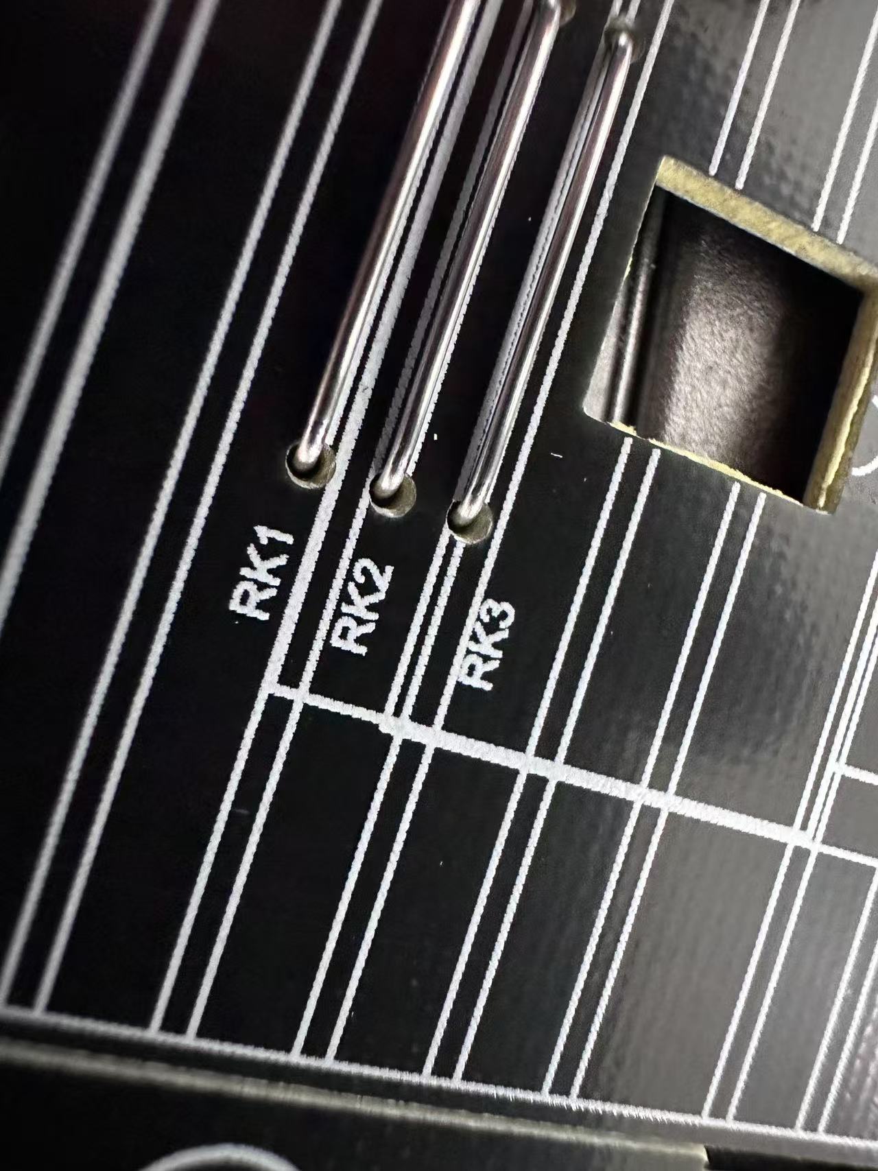 跳線插件機可以插裝幾種線？